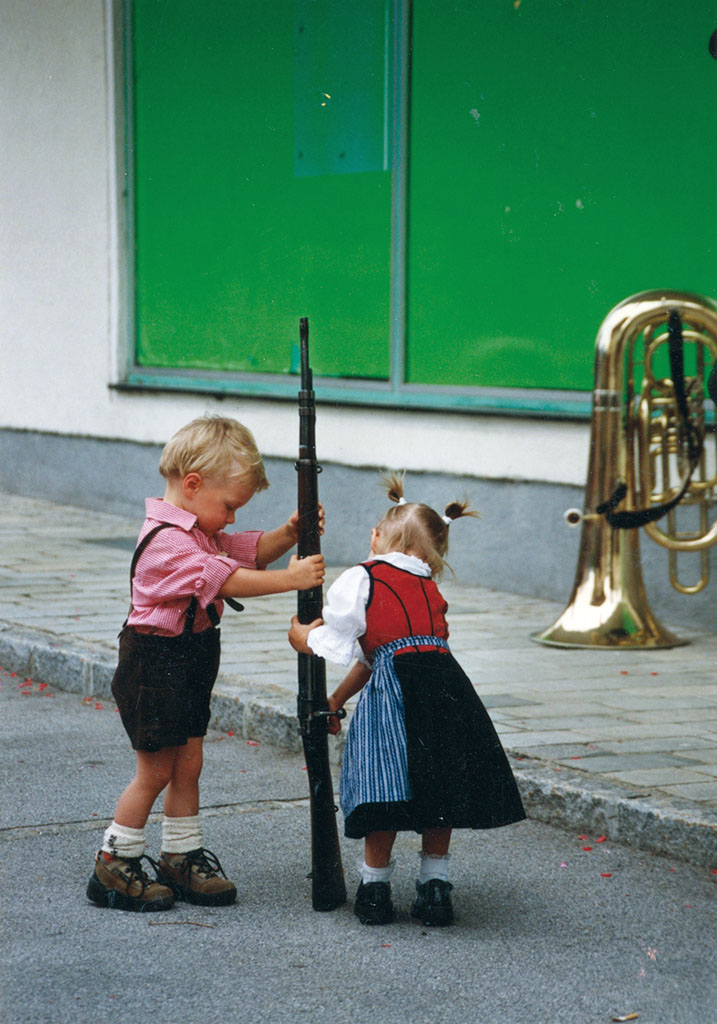 TANZ DEN UNTERGANG MIT MIR